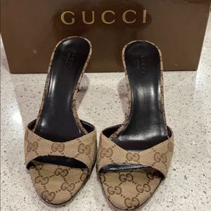 Vintage Gucci Kitten Heels